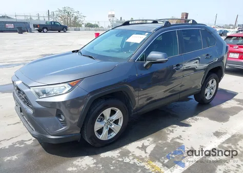 2019 Toyota Rav4 Xle from USA, damaged, VIN 2T3W1RFV0KW054346